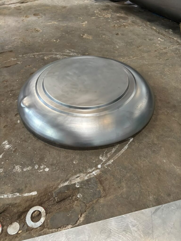 700 MM Stainless Steel Top & Bottom Dish Set Top & Bottom Dish 700 mm
