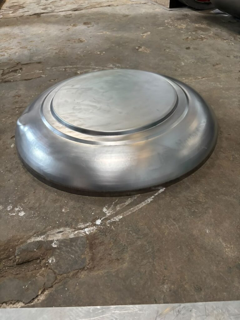 700 MM Stainless Steel Top & Bottom Dish Set Steel Tank 500 Ltr Dish